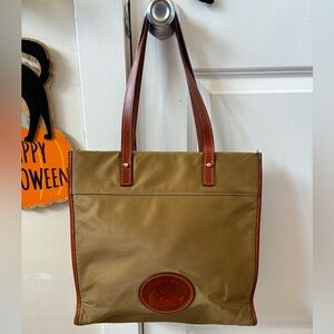 Dooney & Bourke Bag